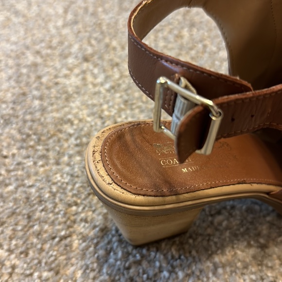 Open toe Coach heels - Picture 5 of 9
